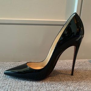 Christian Louboutin So Kate Heels